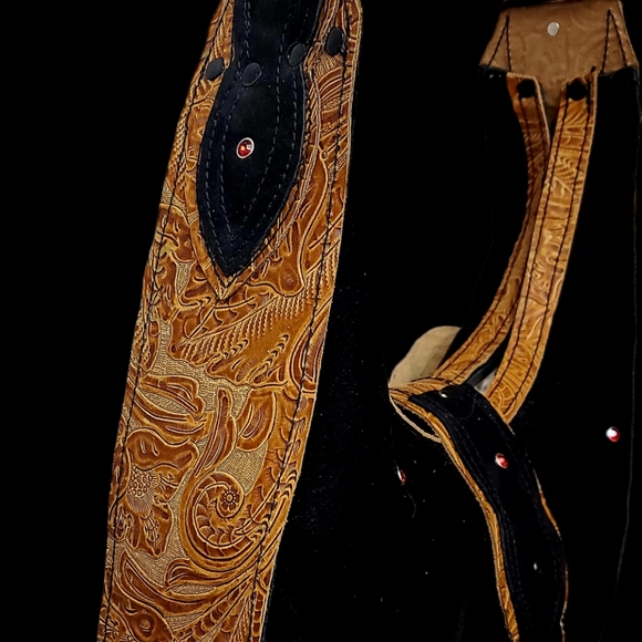 WhiteBuffaloCreations Leather Shoulder Sling Handcrafted One of A Kind - Picture 4 of 8